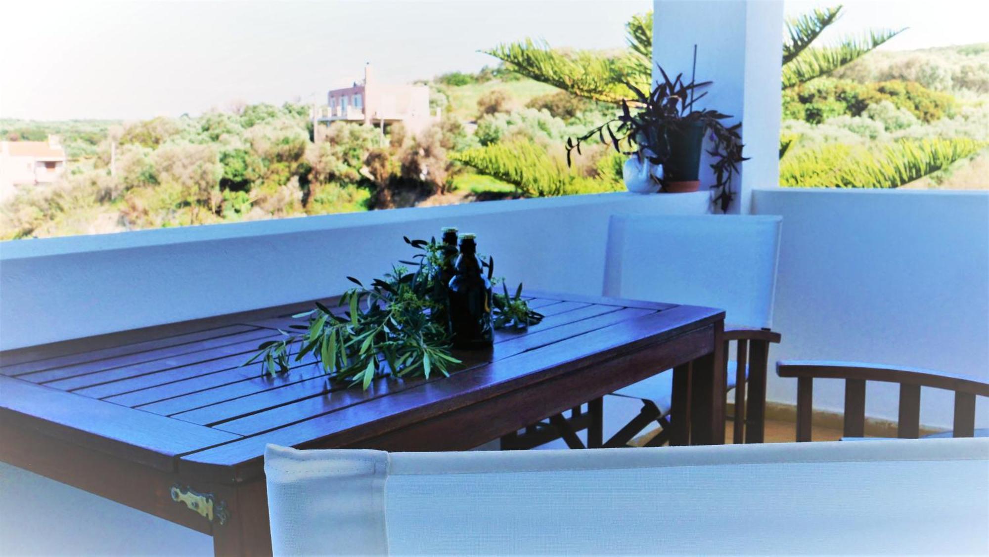 Thea Apartment Agia Marina Exterior foto